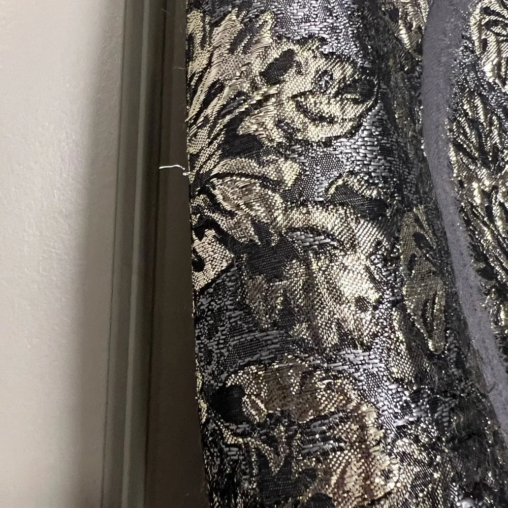 Monique Lhuillier Silver & Gold Brocade Floral Pencil Skirt Size 2 - Picture 9 of 12